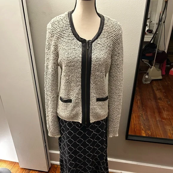 Coco Chanel Joie Black and White Mixed Media Structured Zip-Up Cardigan - Picture 2 of 11